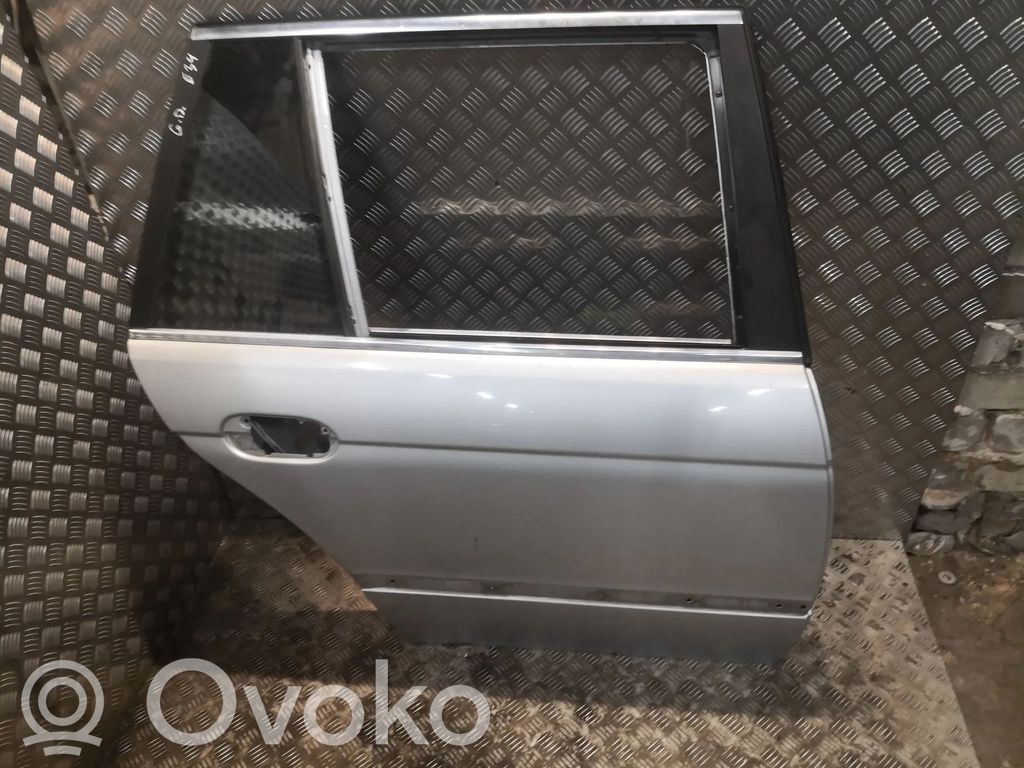 BMW 5 E39 Galinės durys 