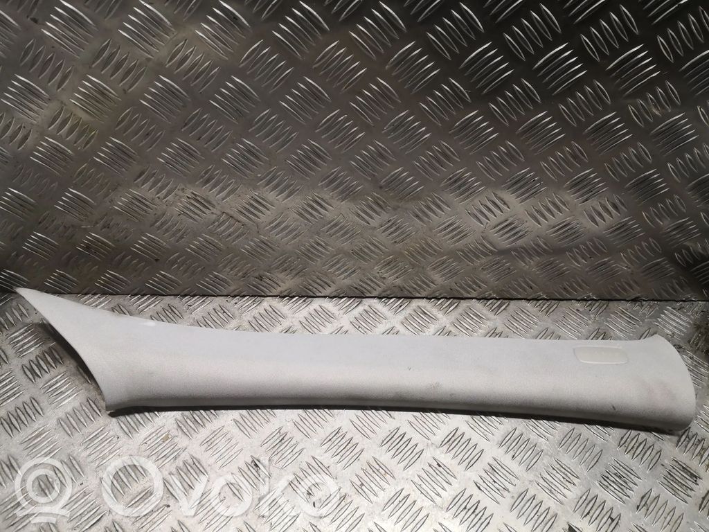 Mercedes-Benz E W212 Osłona słupka szyby przedniej / A 