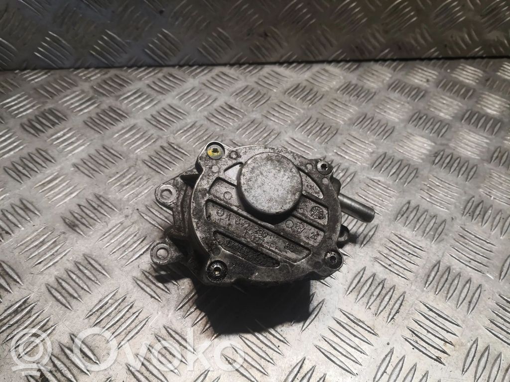 Mercedes-Benz ML W164 Bomba de vacío 