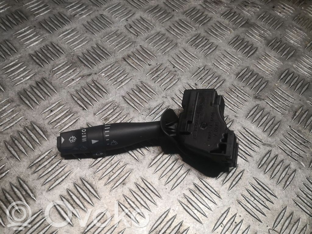 Jaguar X-Type Wiper control stalk 