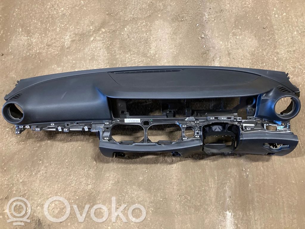 Mercedes-Benz E W213 Panel de instrumentos 