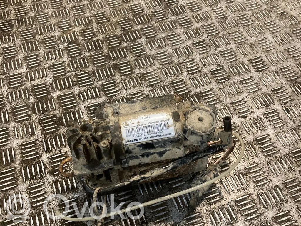 Mercedes-Benz Vito Viano W639 Kompresor zawieszenia tylnego pneumatycznego 