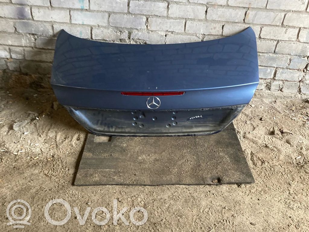 Mercedes-Benz E W211 Puerta del maletero/compartimento de carga 