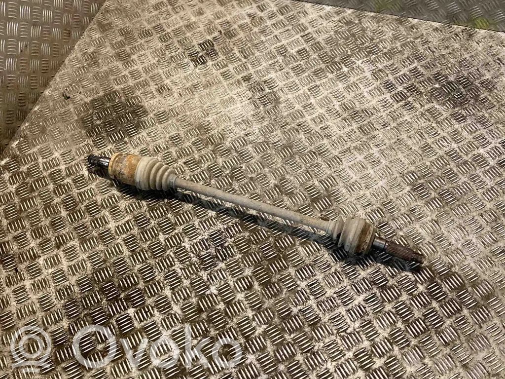 Subaru Forester SH Półoś tylna 
