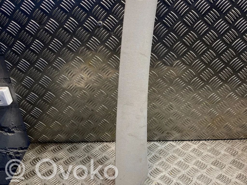 Mercedes-Benz E W212 Osłona słupka szyby przedniej / A 