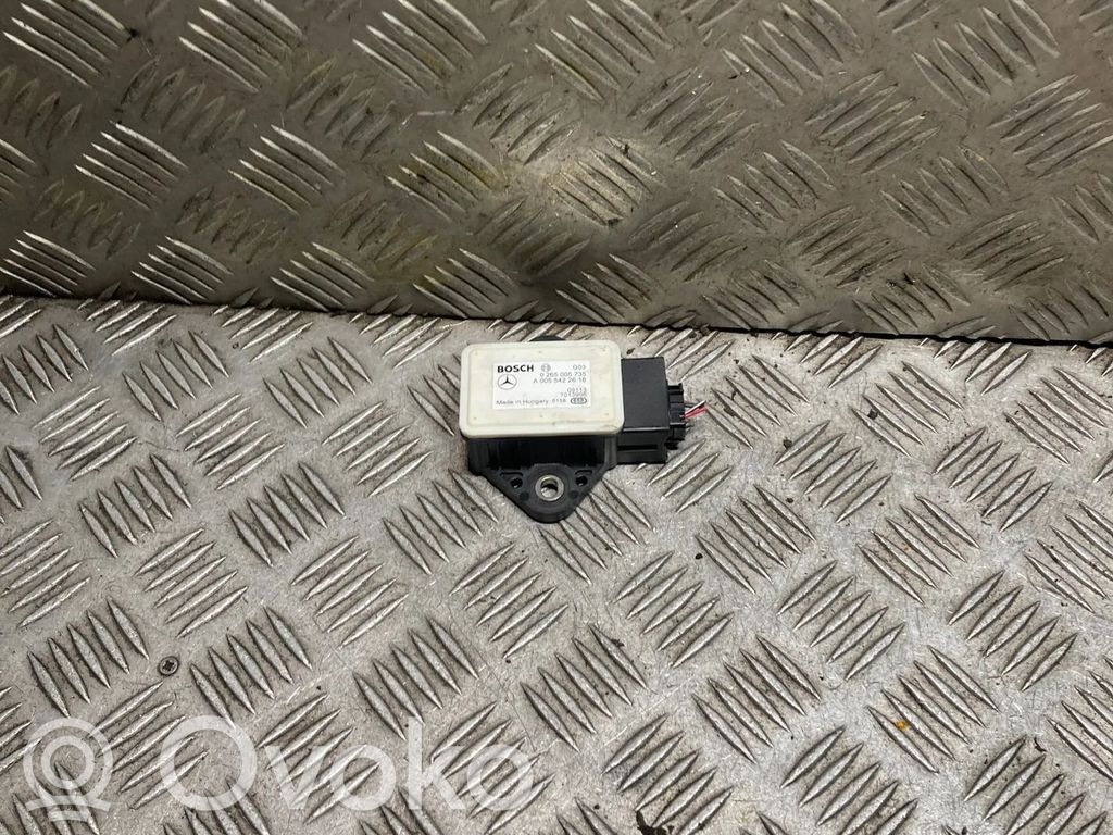 Mercedes-Benz E W212 Yaw turn rate sensor 