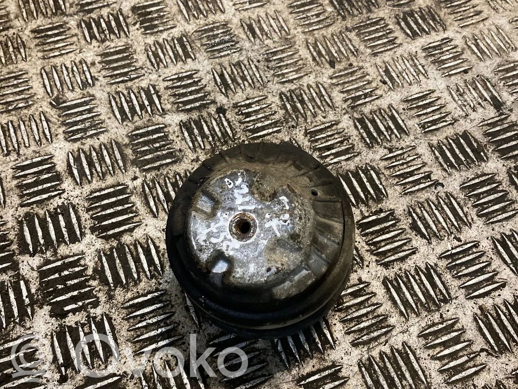 Mercedes-Benz E W211 Engine mount bracket 