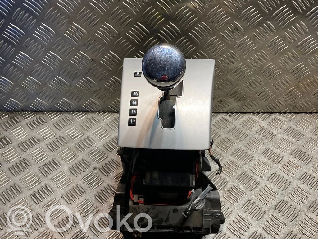 Selector de cambios   68020485AA