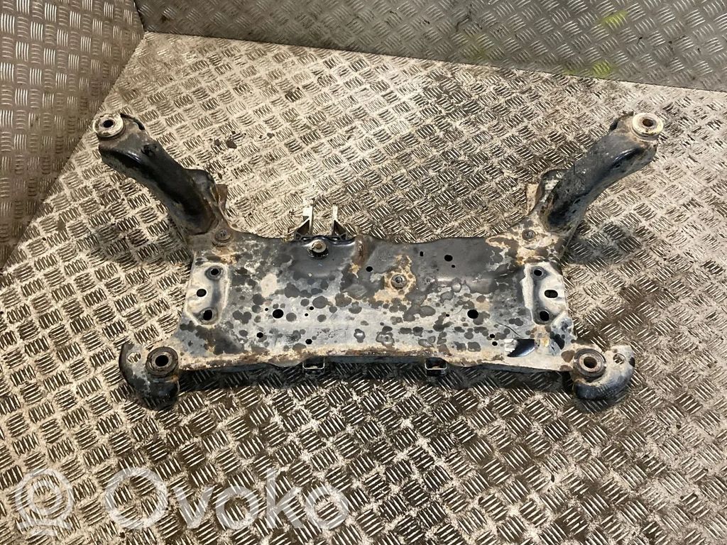 Priekinis traversas   AV615019BM,2207173