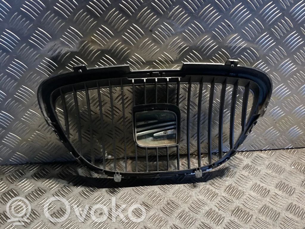 Seat Leon (1P) Kulmapaneelin paineventtiili 