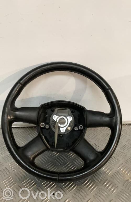 Audi A3 S3 8P Ohjauspyörä 