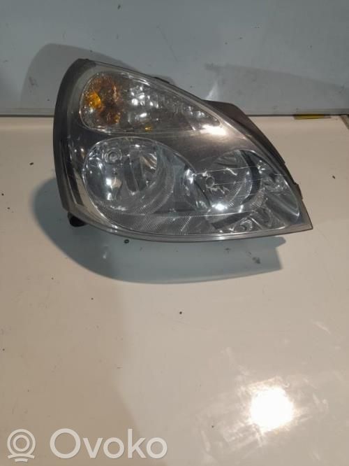 Renault Clio II Phare frontale 