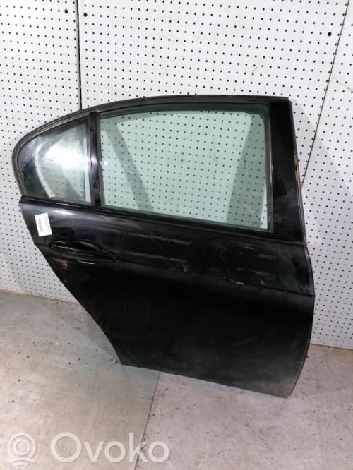 Rear door   41007203648