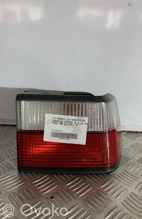 Citroen Xantia Luci posteriori
