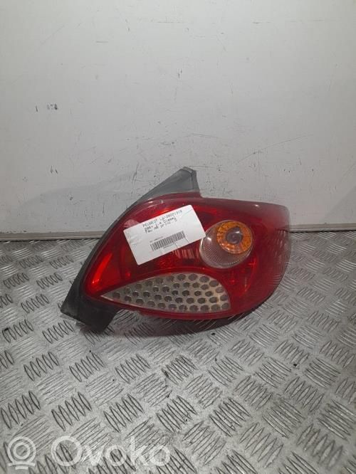Peugeot 206+ Rückleuchte Heckleuchte 