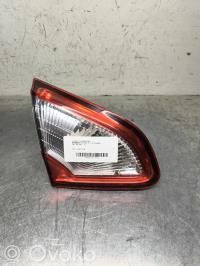 Nissan Qashqai Feux arrière sur hayon