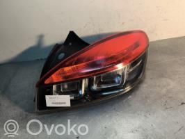 Takavalot   265500008R
