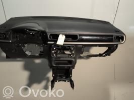 Armaturenbrett Cockpit   16192285ZD