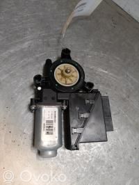 Volkswagen Polo Macara ușă față cu motor 