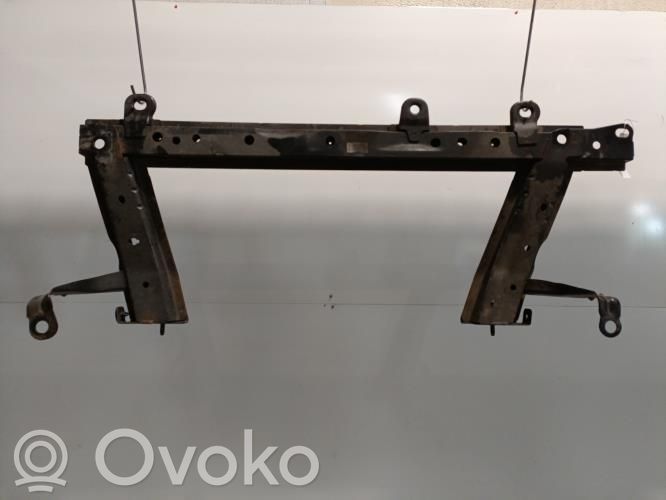 Renault Clio IV Panel mocowanie chłodnicy / dół