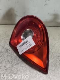 Volkswagen Golf V Lampy tylnej klapy bagażnika 