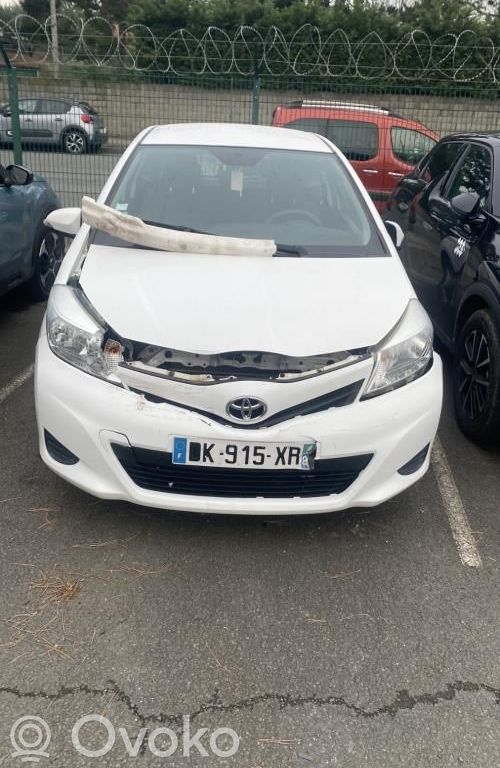 Toyota Yaris Semiasse anteriore