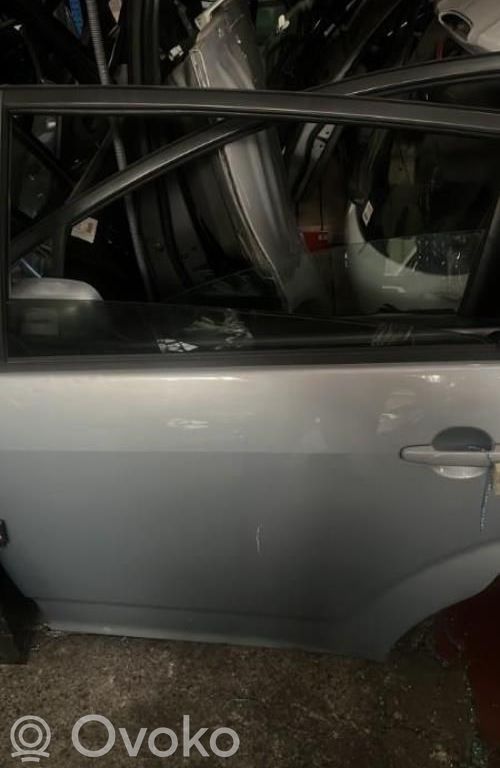 Toyota Corolla Verso E121 Drzwi tylne