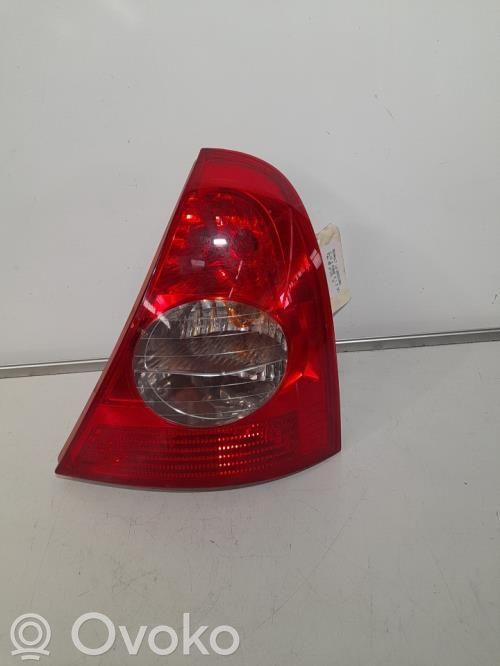 Renault Clio II Luci posteriori 