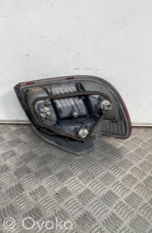 Toyota Yaris Lampa tylna