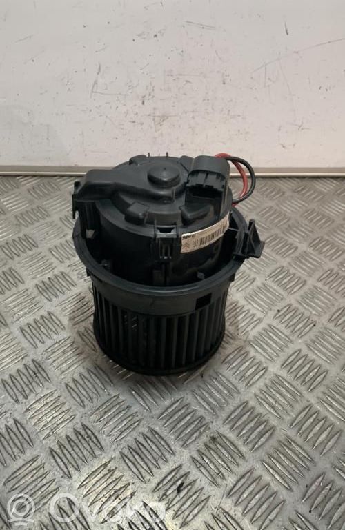 Peugeot 208 I Ventola riscaldamento/ventilatore abitacolo