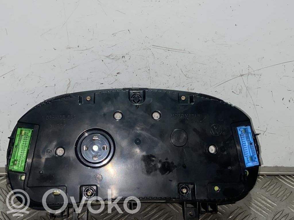 Geschwindigkeitsmesser Cockpit