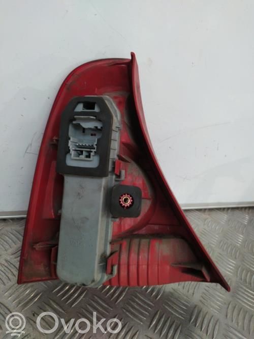 Renault Clio II Lampa tylna 