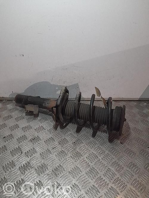 Ford Focus Ammortizzatore anteriore con molla elicoidale