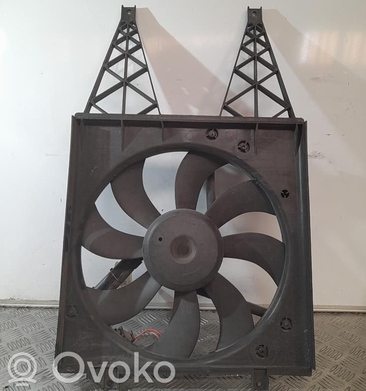 Volkswagen Polo IV 9N3 Elektryczny wentylator chłodnicy