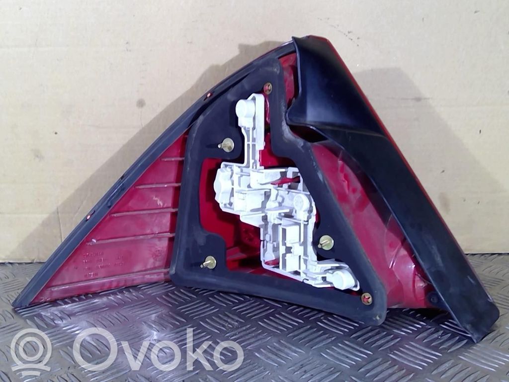 Ford Mondeo Mk III Luci posteriori