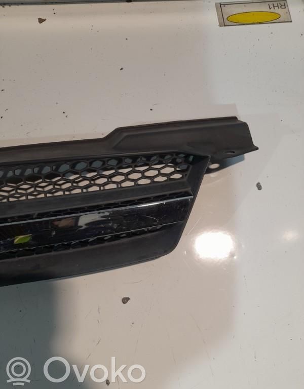 Chevrolet Kalos Grilă față 