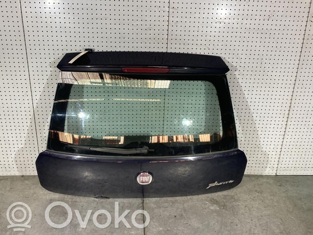 Fiat Grande Punto Takaluukun/tavaratilan kansi