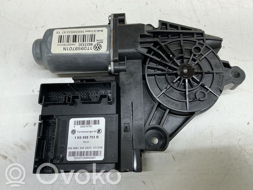 Silnik regulatora szyby drzwi przednich   1T0959701N,HW008SW20XX,402233C