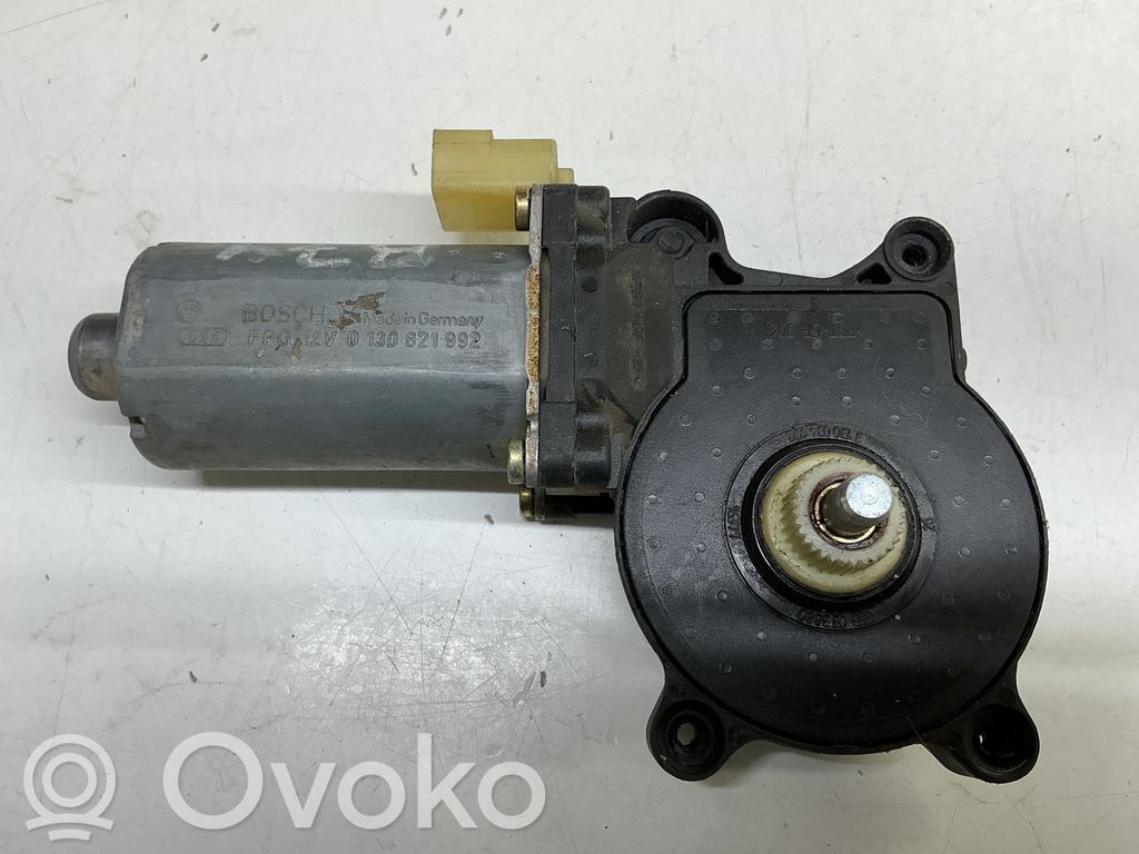 Ford Transit Motor del regulador de la ventanilla de la puerta delantera 