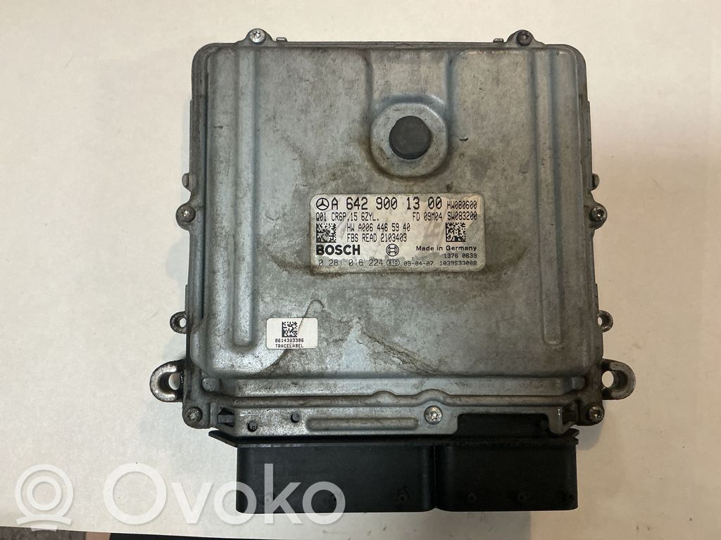 Mercedes-Benz E W212 Engine control unit/module 