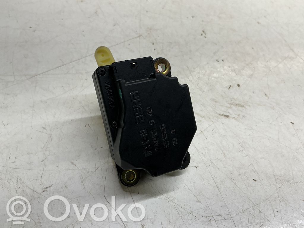 Volvo S60 Oro sklendės varikliukas 