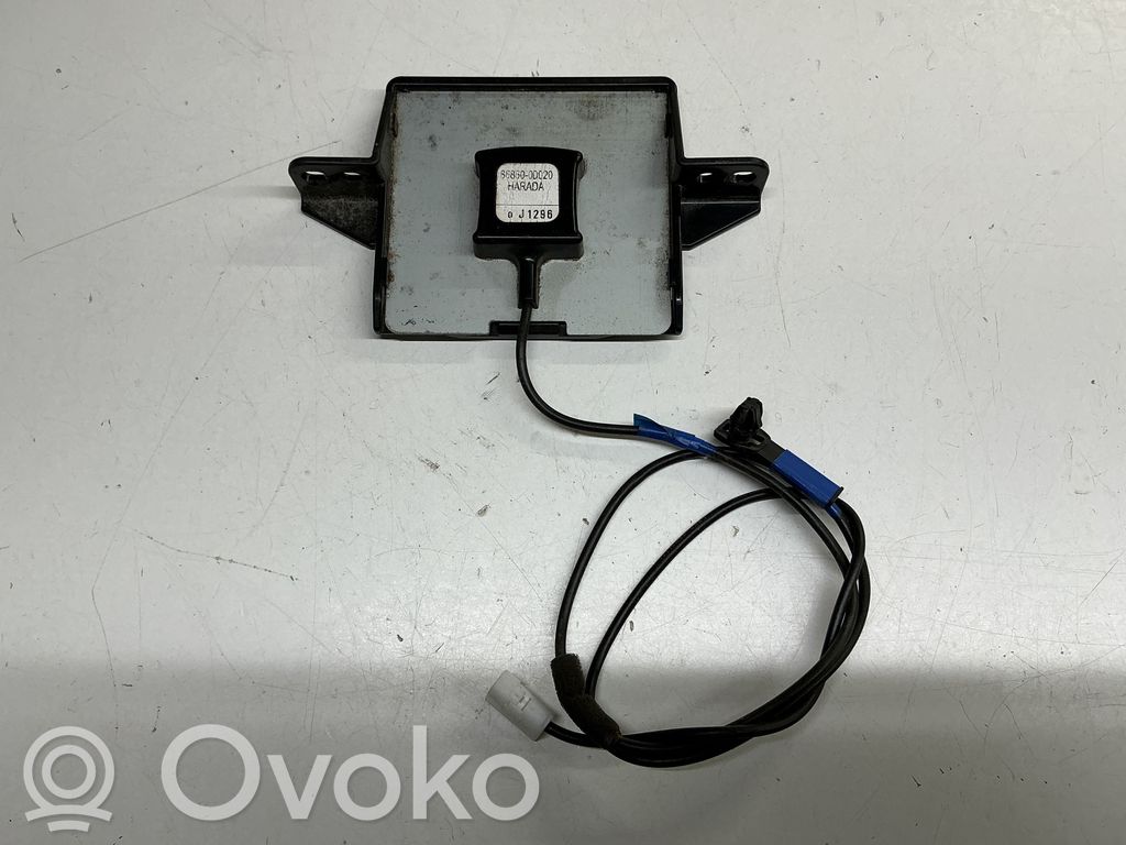 Toyota Yaris Aerial antenna amplifier 