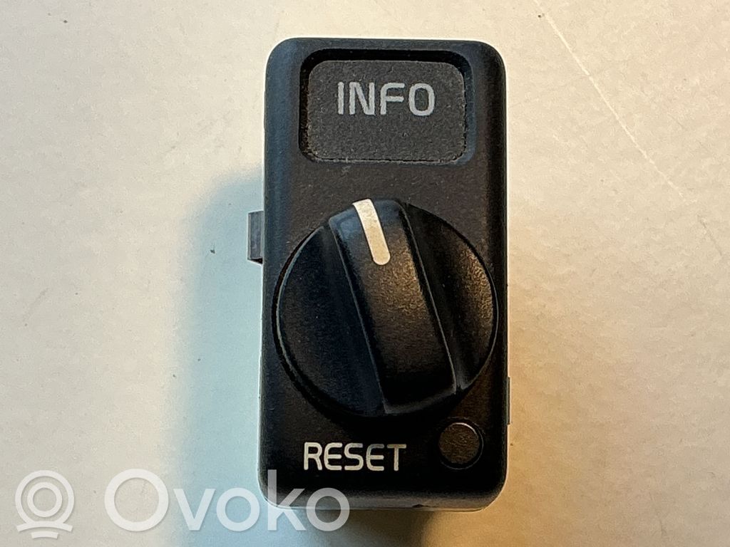 Other switches/knobs/shifts   9128543,94W39D