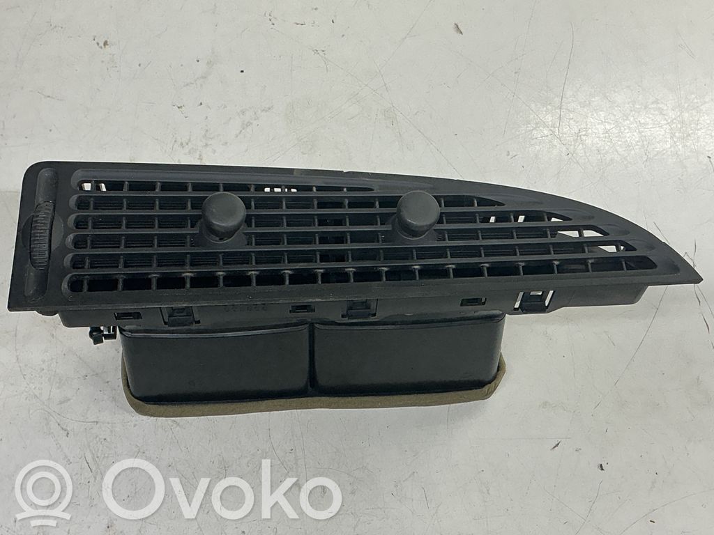 Saab 9-3 Ver2 Centrinės oro grotelės 