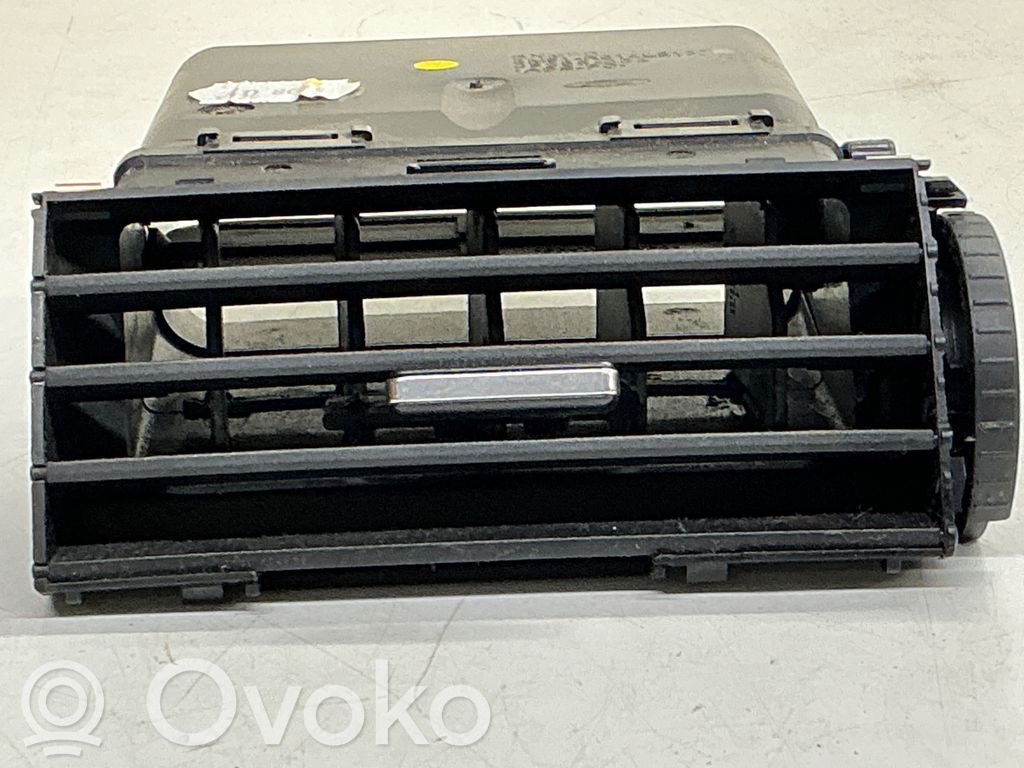 Ford Focus C-MAX Dysze / Kratki środkowego nawiewu deski rozdzielczej 