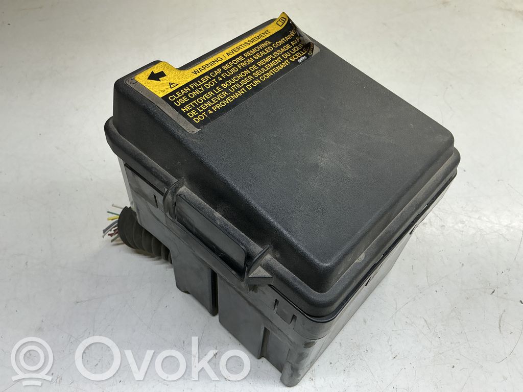 Saab 9-5 Saugiklių dėžė (komplektas) 