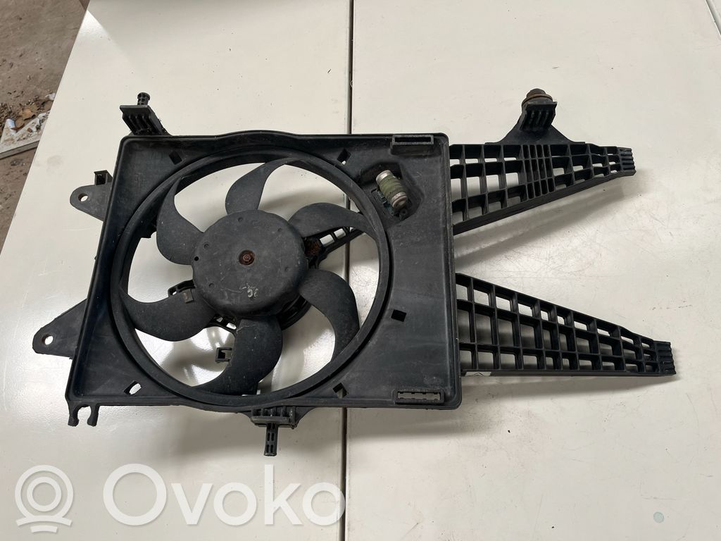 Elektryczny wentylator chłodnicy   9010857,13000800