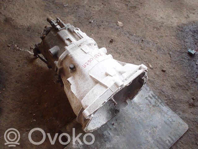 Manual 5 speed gearbox