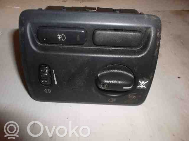 Volvo V70 Light switch 
