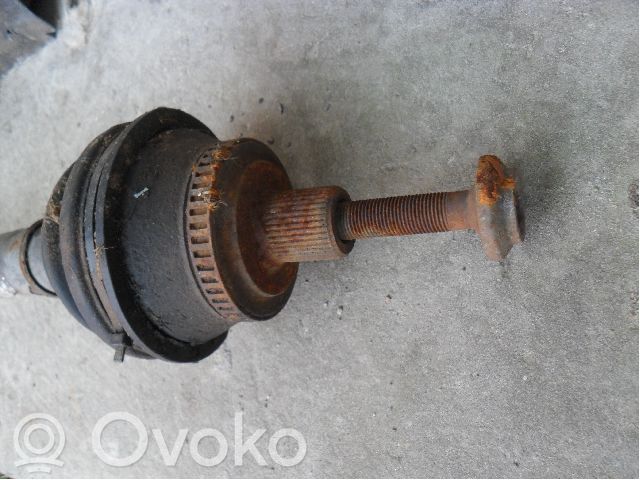 Eje de transmisión delantero   4B0407272C